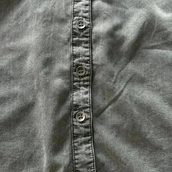 Love & Legend | Grey long sleeve peak a boo shoulder blouse - Picture 3 of 10